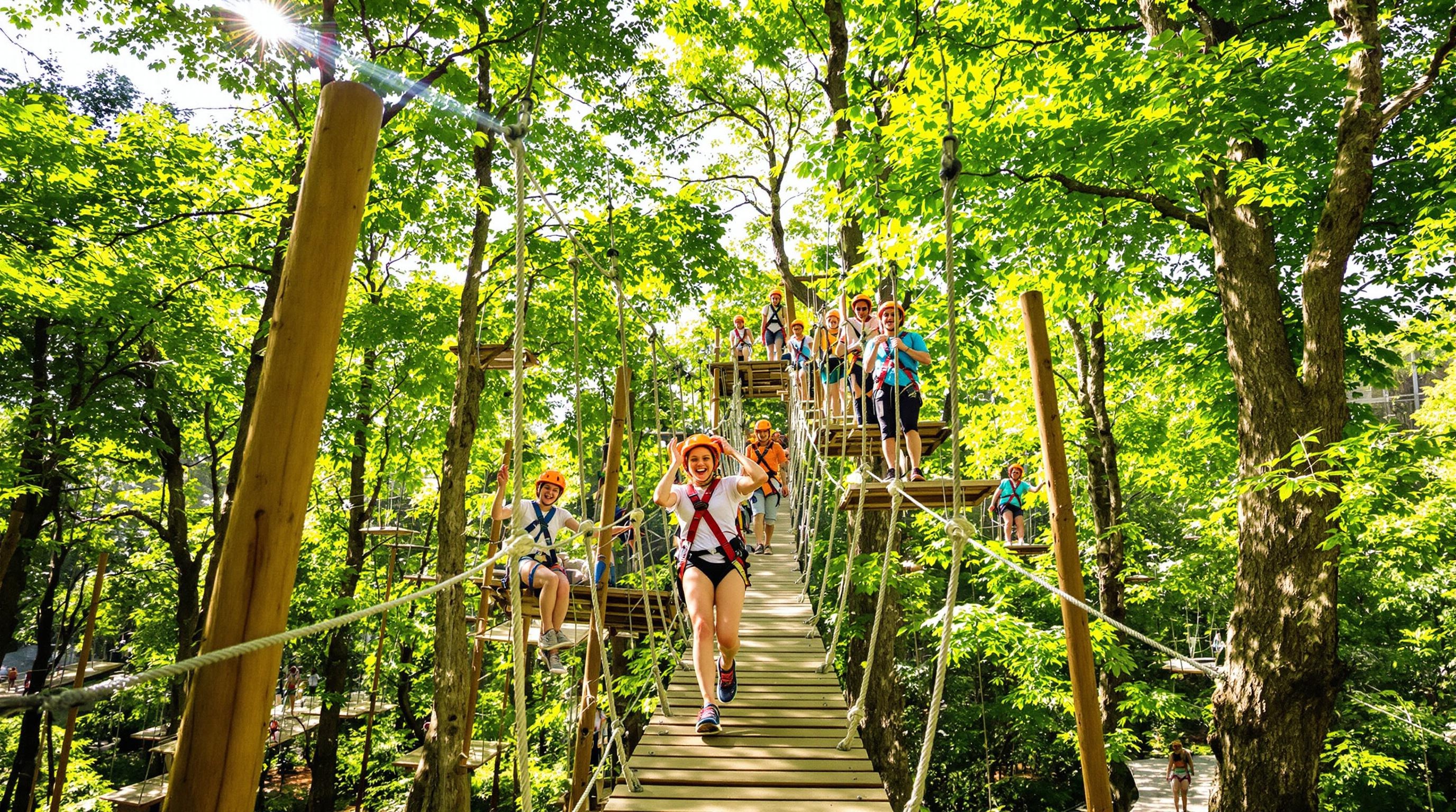 Parc accrobranche Fréjus enfants pont suspendu
